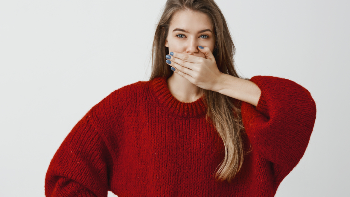 Alitosi: cause, rimedi e quando rivolgersi al dentista